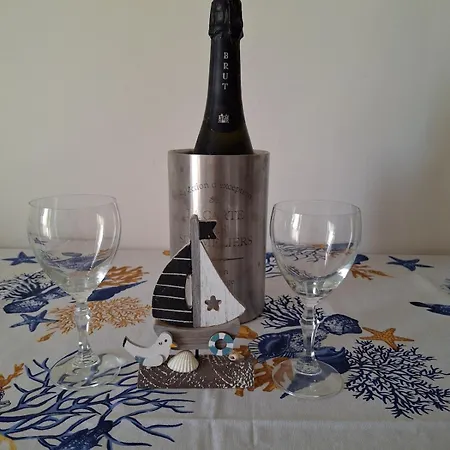 L'arena Elegante Vicino Al Mare